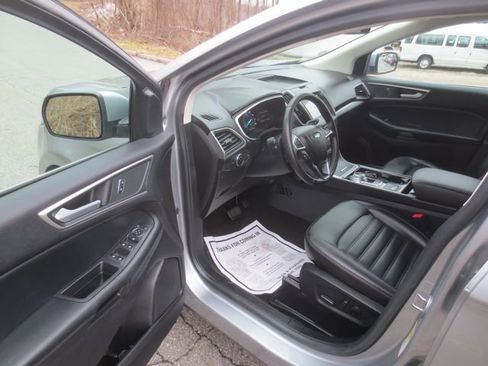 Used 2020 Ford Edge SEL w/ Convenience Package image 7