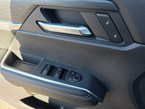 Certified 2025 GMC Acadia Elevation image 13