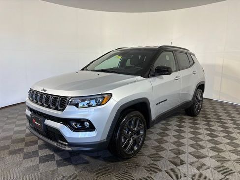 New 2026 Jeep Compass Limited AWD/4WD image 3