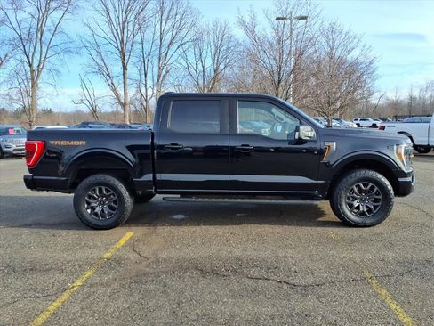 Certified 2022 Ford F150 Tremor w/ Equipment Group 401A Mid image 9