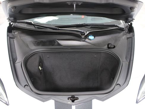 Used 2021 Chevrolet Corvette Stingray Preferred Conv w/ Z51 Performance Package RWD image 22