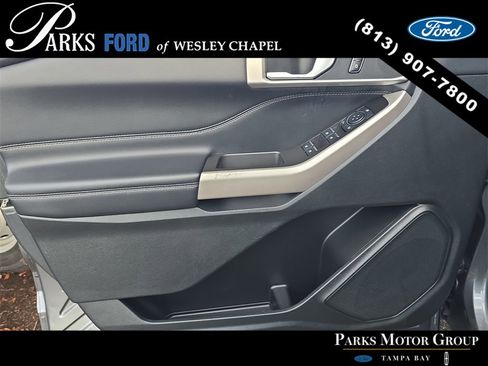 Certified 2023 Ford Explorer XLT image 16