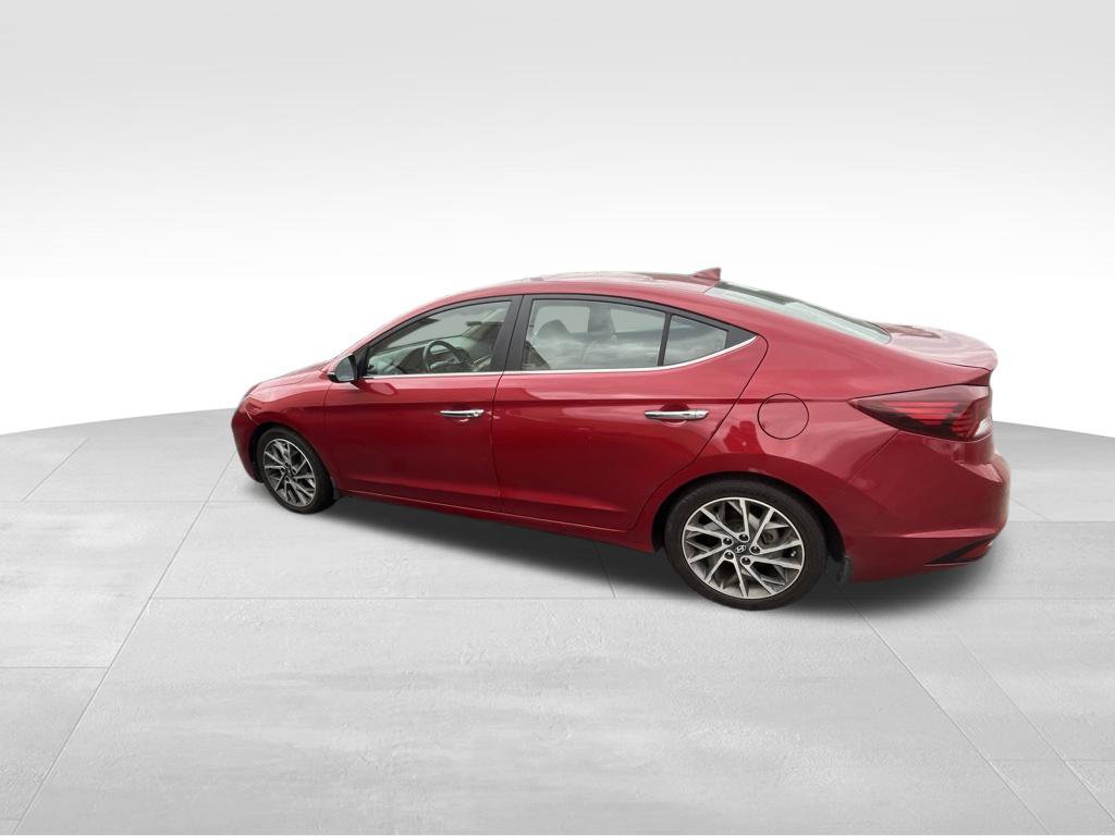 Used 2019 Hyundai Elantra Limited w/ Ultimate Package 02 FWD image 4