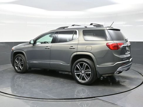Used 2018 GMC Acadia Denali w/ Technology Package image 4