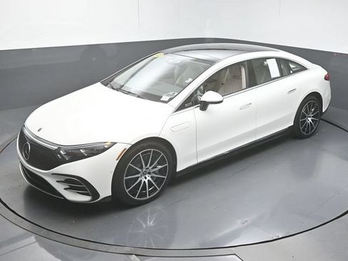 Certified 2022 Mercedes-Benz EQS 450+ Sedan image 44