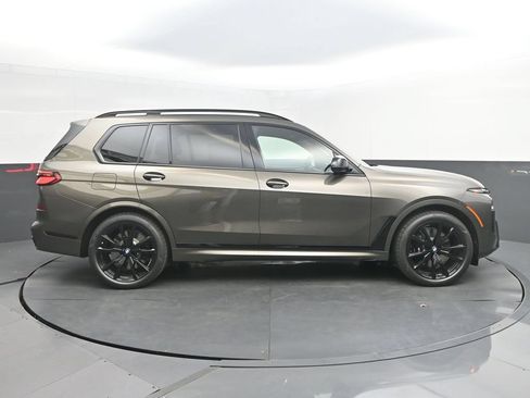 New 2027 BMW X7 M60i AWD/4WD image 8