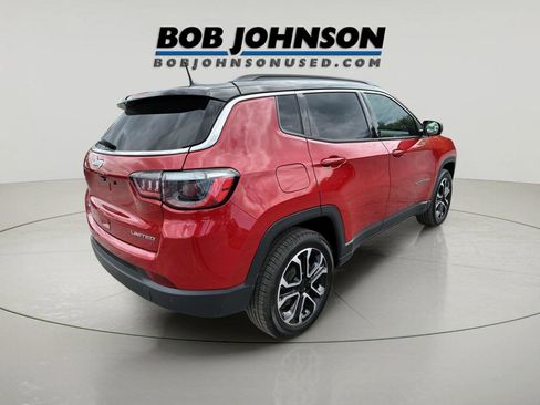 Used 2023 Jeep Compass Limited AWD/4WD image 3