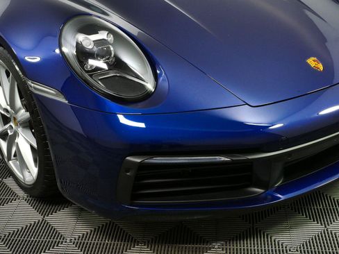 Used 2023 Porsche 911 Carrera RWD image 30