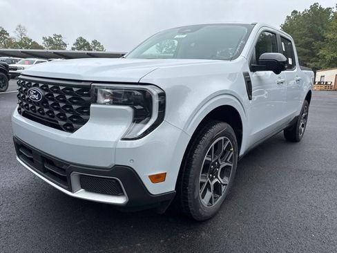 New 2025 Ford Maverick Lariat w/ 4K Tow Package image 1