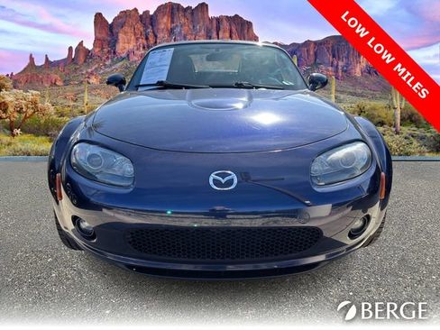 Used 2007 MAZDA MX-5 Miata Grand Touring w/ Premium Pkg image 10