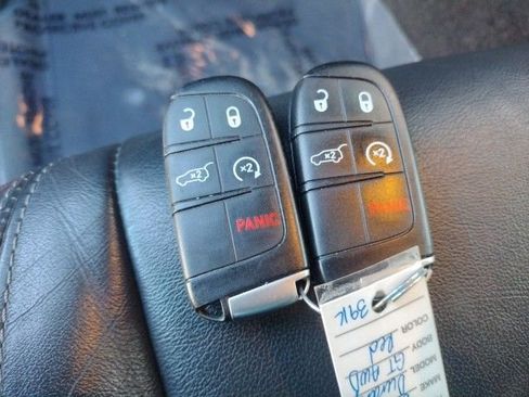 Used 2022 Dodge Durango GT image 30