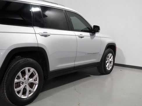 Used 2022 Jeep Grand Cherokee L Limited image 63