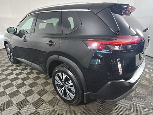 Used 2021 Nissan Rogue SV AWD/4WD image 5