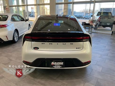 New 2026 Toyota Prius AWD image 5