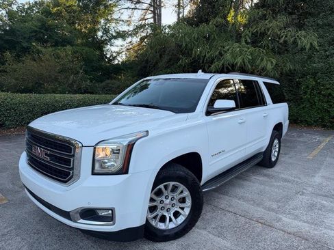 Used 2019 GMC Yukon XL SLE w/ HD Trailering Package AWD/4WD image 2
