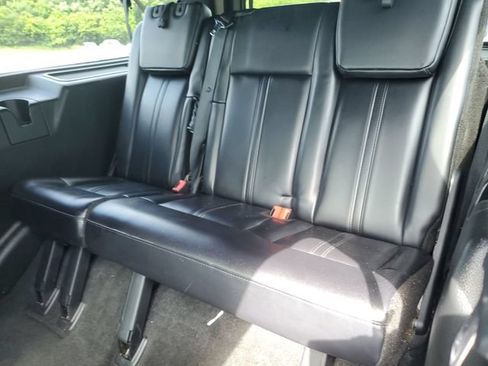 Used 2017 Lincoln Navigator L Select AWD/4WD image 28