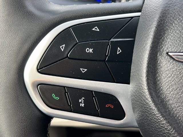 Used 2024 Chrysler Pacifica Touring-L w/ Road Tripper Package FWD image 22