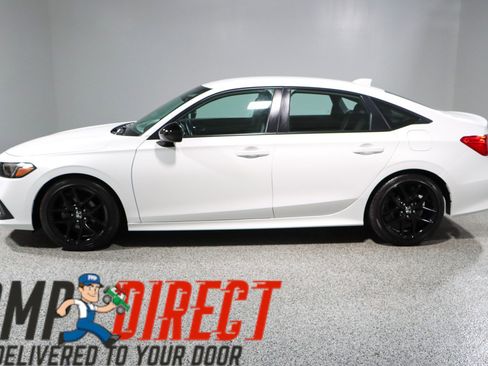 Used 2024 Honda Civic Sport image 10