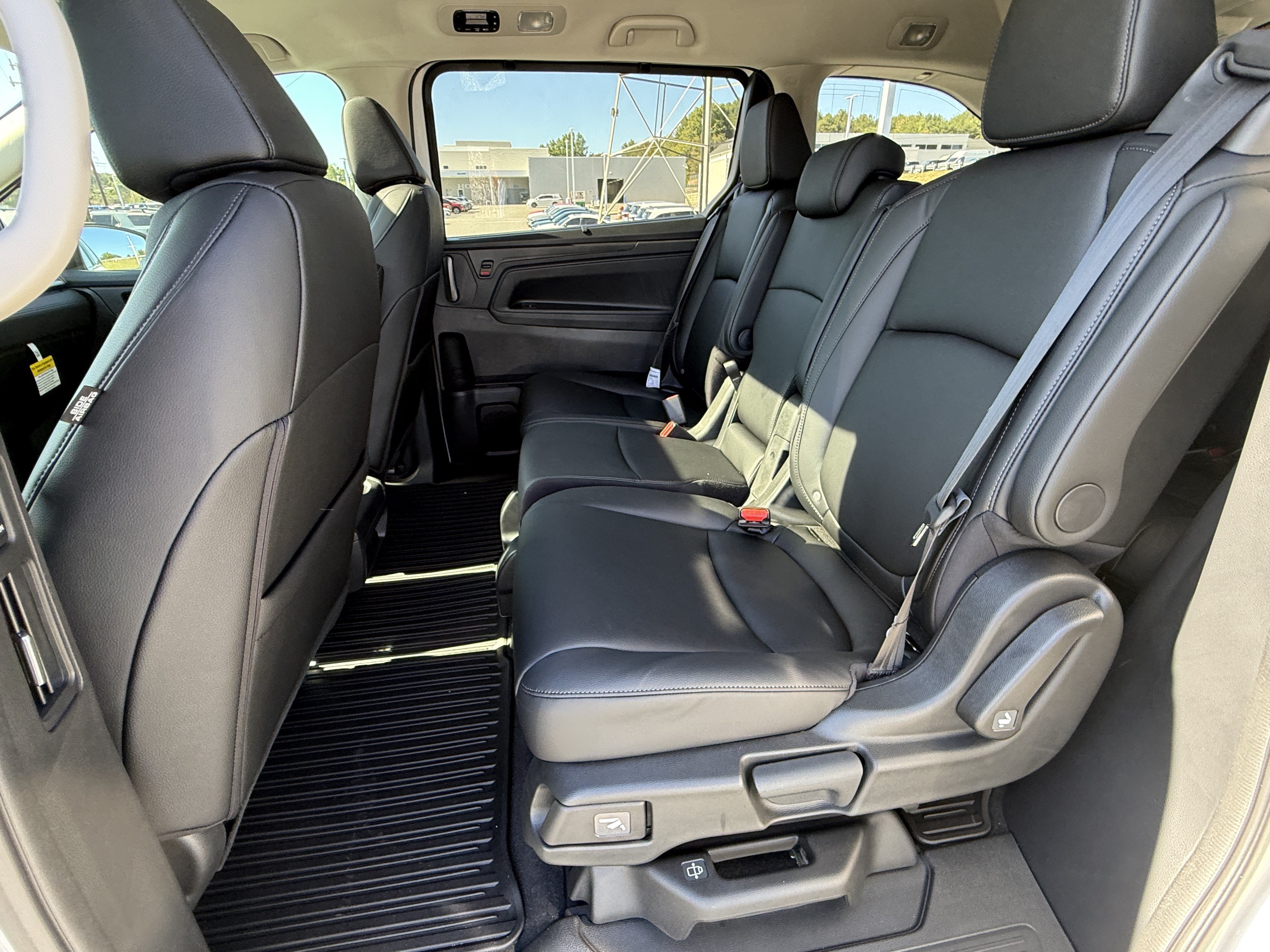 New 2027 Honda Odyssey EX-L image 30