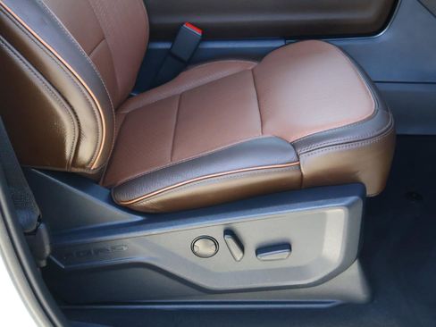 Used 2025 Ford Expedition King Ranch AWD/4WD image 21