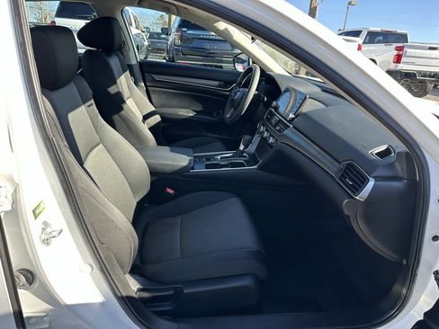 Used 2021 Honda Accord LX image 13