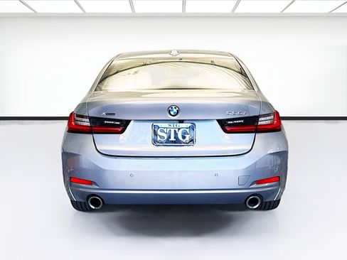 Used 2023 BMW 330i xDrive Sedan w/ Convenience Package image 5