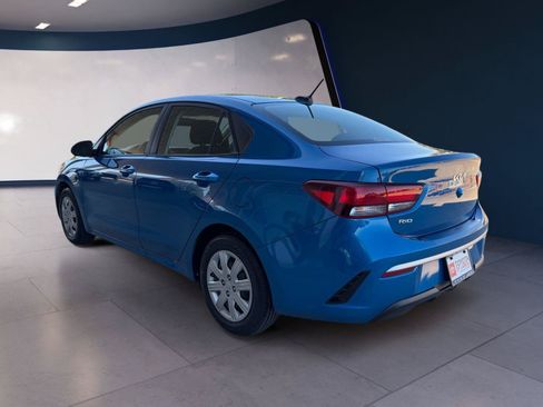 Used 2022 Kia Rio S FWD image 3