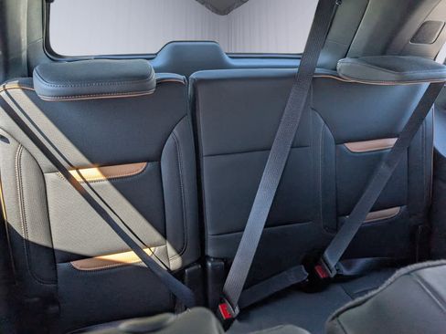 Certified 2024 GMC Yukon AT4 image 10