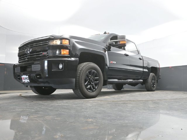 Used 2017 Chevrolet Silverado 2500 LTZ w/ Midnight Edition AWD/4WD image 48
