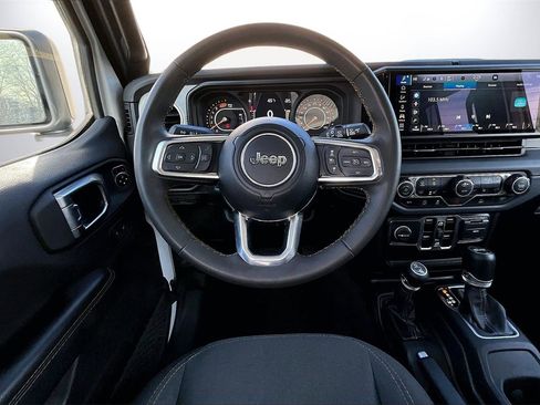 Certified 2024 Jeep Wrangler Sahara image 11