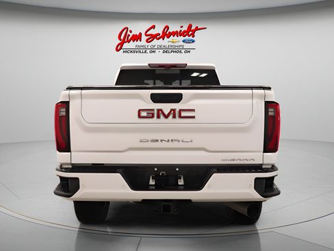 Used 2025 GMC Sierra 2500 Denali w/ Denali Reserve Package AWD/4WD image 5