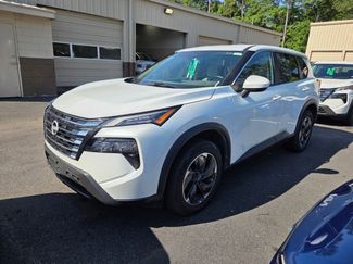 Used 2025 Nissan Rogue SV FWD video 1