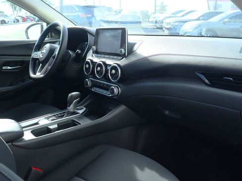 Used 2025 Nissan Sentra SV image 35