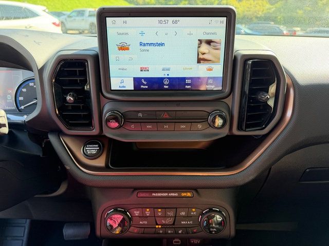 Used 2024 Ford Bronco Sport Outer Banks w/ Tech Package AWD/4WD image 29