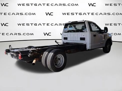 Used 2021 Ford F350 XL w/ Power Equipment Group image 40