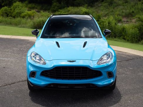 Used 2021 Aston Martin DBX AWD/4WD image 11