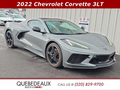 Used 2022 Chevrolet Corvette Stingray Premium Cpe w/ Z51 Performance Package RWD image 1