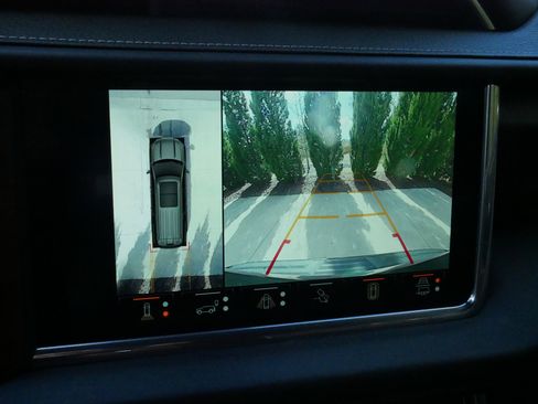 Used 2023 GMC Yukon XL Denali Ultimate image 25