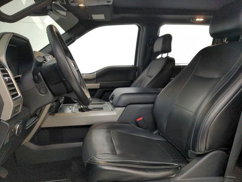 Used 2016 Ford F150 Lariat w/ Equipment Group 502A Luxury AWD/4WD image 17