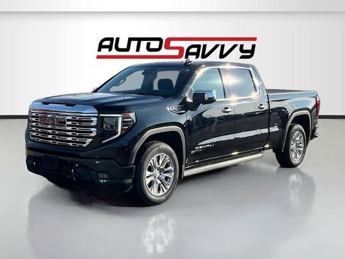 Used 2023 GMC Sierra 1500 Denali w/ Technology Package AWD/4WD image 3