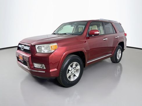 Used 2013 Toyota 4Runner SR5 w/ Convenience Pkg AWD/4WD image 3