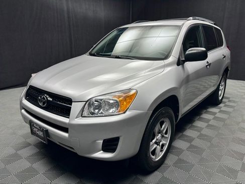 Used 2012 Toyota RAV4 4WD w/ Value Pkg image 2