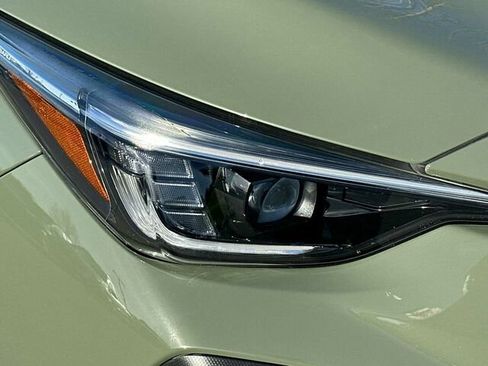 Used 2025 Subaru Crosstrek 2.5i Limited image 32