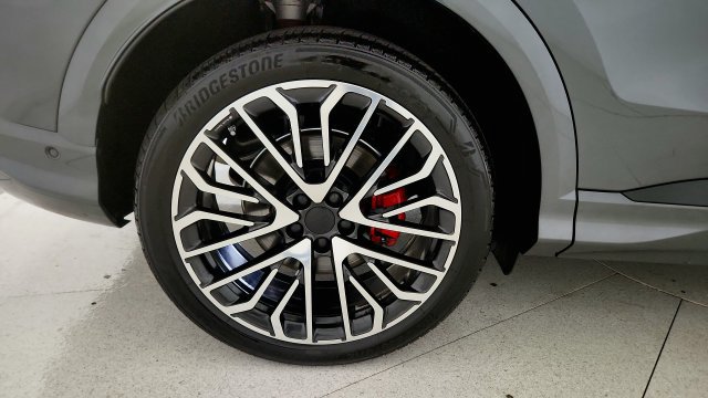 Used 2026 Audi SQ5 Premium Plus AWD/4WD image 81