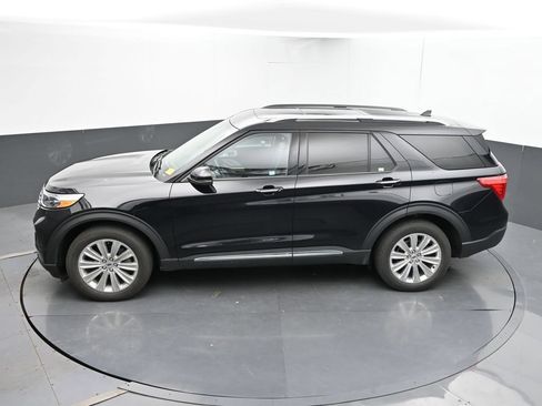 Used 2023 Ford Explorer Limited w/ Limited Technology Package AWD/4WD image 33
