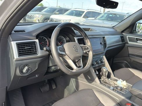 Used 2021 Volkswagen Atlas Cross Sport SE w/ Panoramic Sunroof Package AWD/4WD image 10