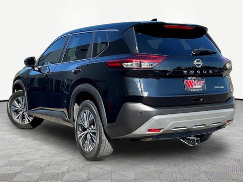 Used 2022 Nissan Rogue SV AWD/4WD image 4