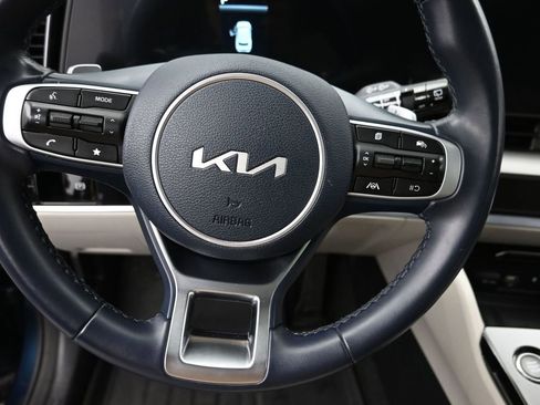 Used 2025 Kia Sportage EX w/ EX Premium Package image 17