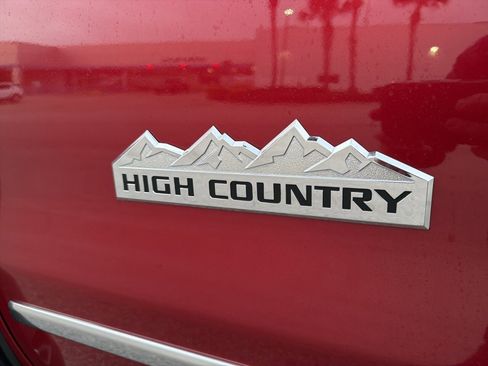 Used 2018 Chevrolet Silverado 3500 High Country w/ Duramax Plus Package image 5