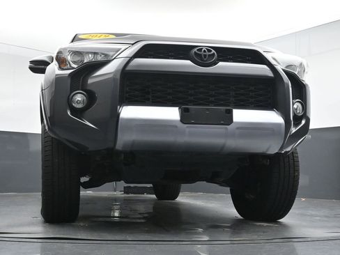 Used 2019 Toyota 4Runner TRD Off-Road Premium AWD/4WD image 30